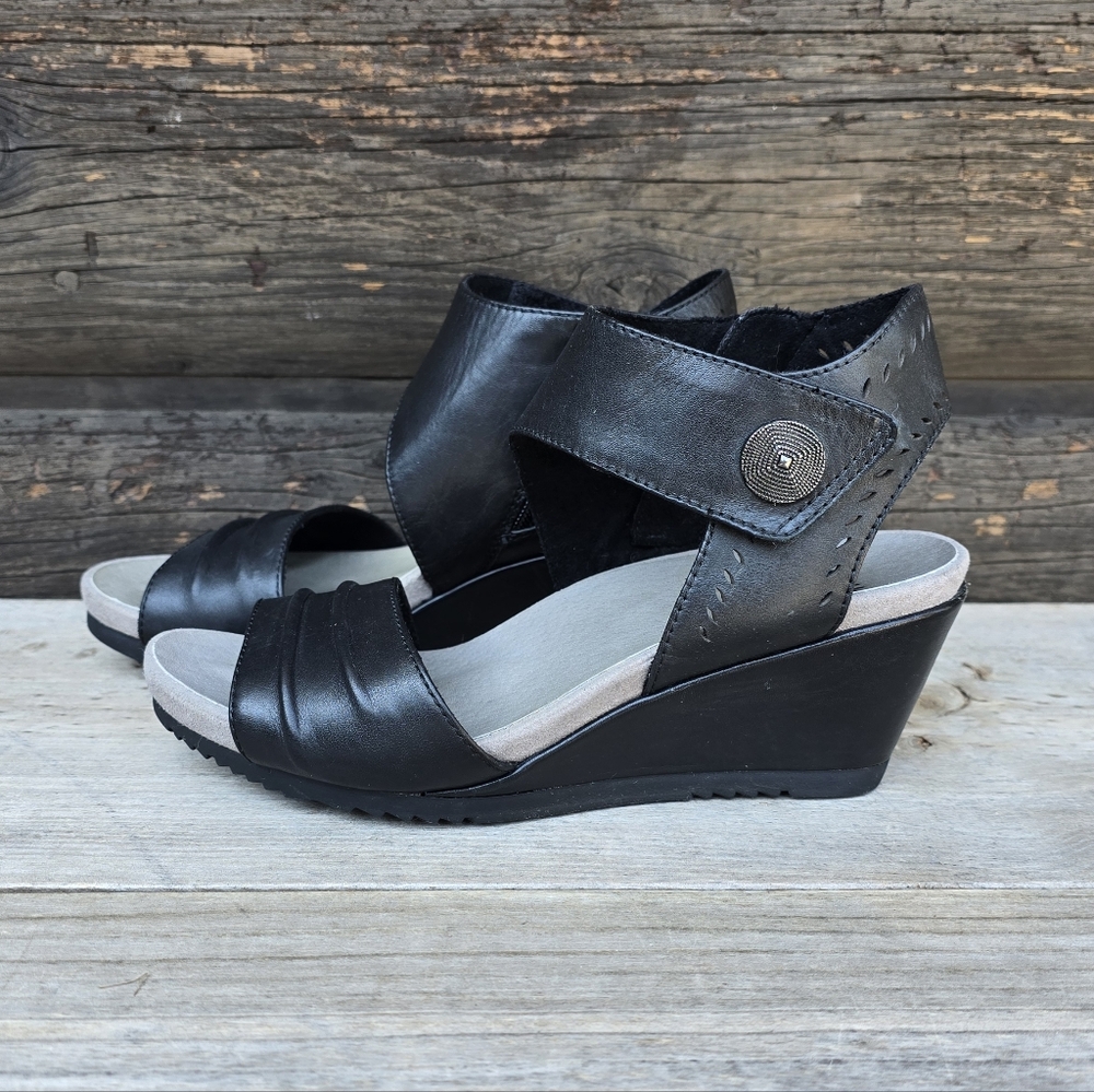Earth NEW Attalea Barbados Modern Utility Comfort Wedge Sandal 7M - Picture 3 of 14
